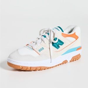 SOLD OUT NEW BALANCE 550 sneakers
